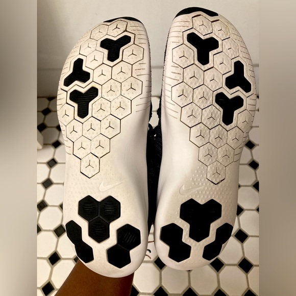 Nike Free TR Flyknit 3 Women’s Running Shoes Black Dark Grey Size 7.5 942887-010 - Picture 4 of 12